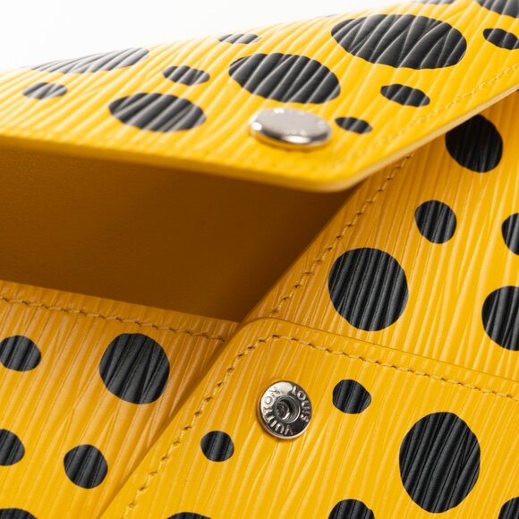 Louis Vuitton x Yayoi Kusama Kirigami Yellow Epi Dotted Pochette - Picture 7 of 10